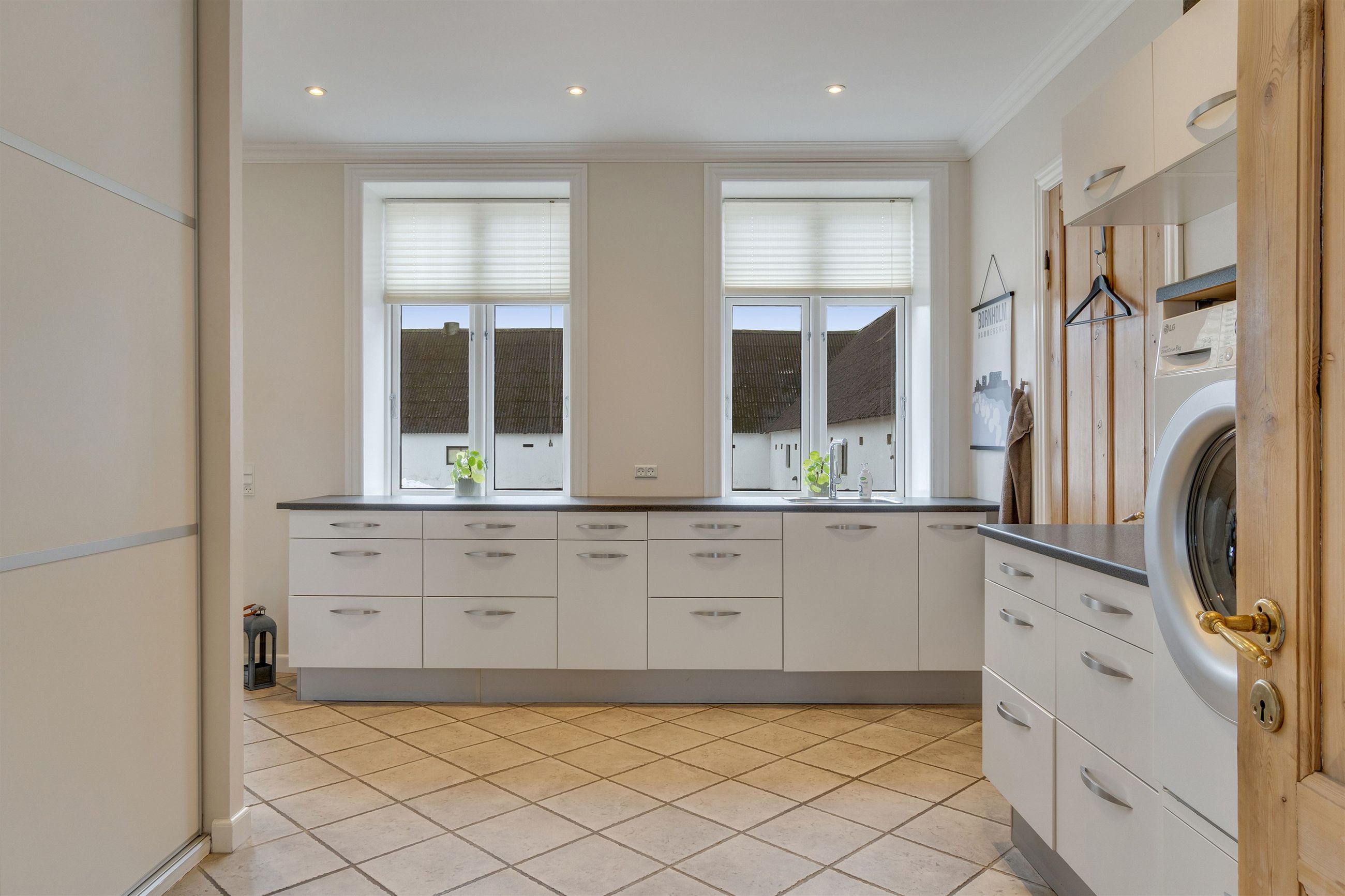  - Poulskervej 15, Poulsker